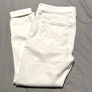 White American eagle skinny begging jeans